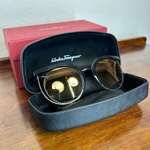 Salvatore Ferragamo SF909S Black Frame Brown Lens